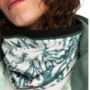 1336 NWT ROXY - LANA COLLAR